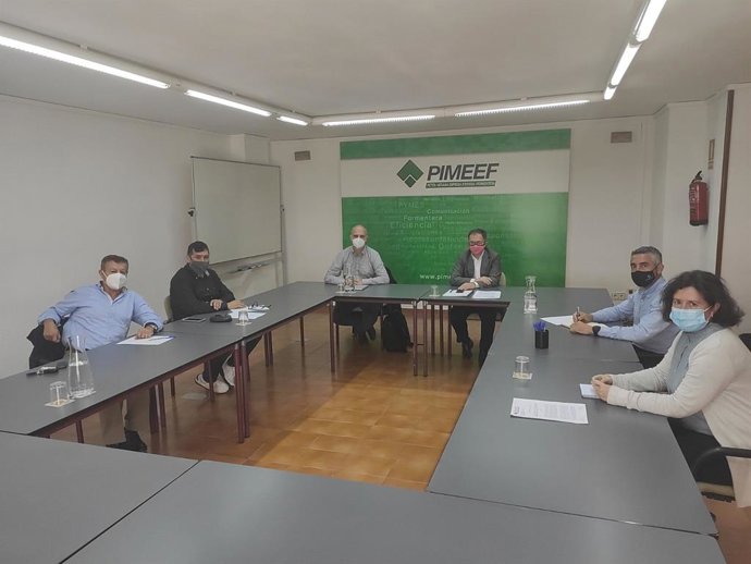 El Govern pedirá que el transporte en Ibiza y Menorca quede exento las normas sobre tiempos de descanso y de tacógrafos.