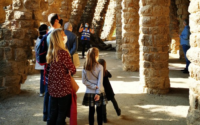 El Park Güell realizará visitas guiadas familiares los fines de semana del mes de mayo.