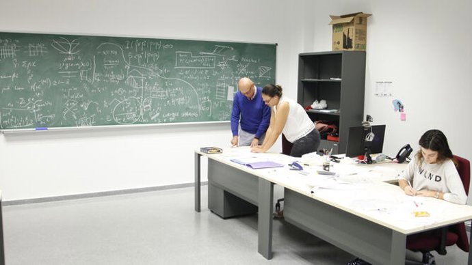 El Iamat  y CTA celebran un ciclo de cinco eventos con empresas para transferir Matemáticas a varios sectores productivos