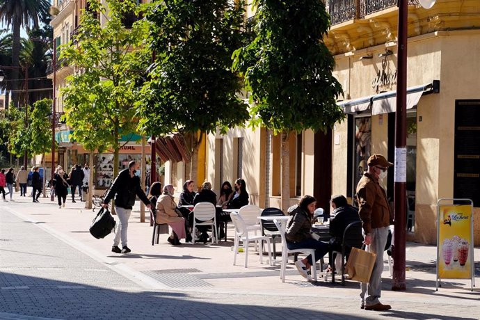 Archivo - Imagen de archivo de una calle de Melilla