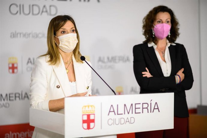 Ana Martínez Labella y María Vázquez