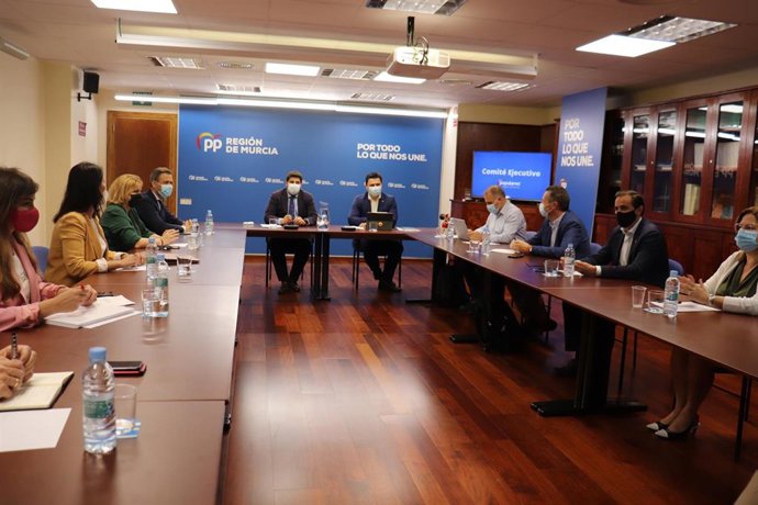 Imagen del Comité Ejecutivo del PP regional