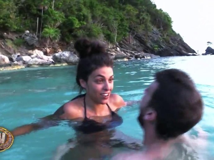 LOLA Y SU NOVIO IVÁN