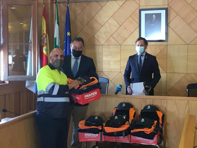 Ricardo Sánchez, en la presentación de la nueva Agrupación de Protección Civil de La Roda de Andalucía