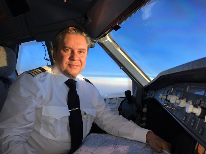 Carlos Salas, decano del Colegio Oficial de Pilotos de la Aviación Comercial
