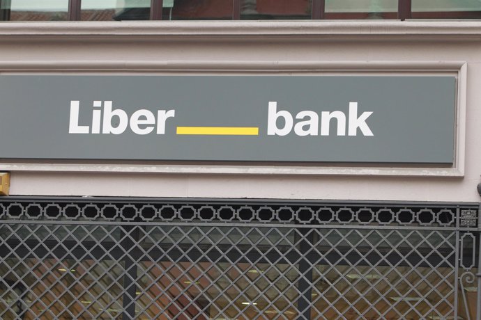 Archivo - Sucursal del banco Liberbank