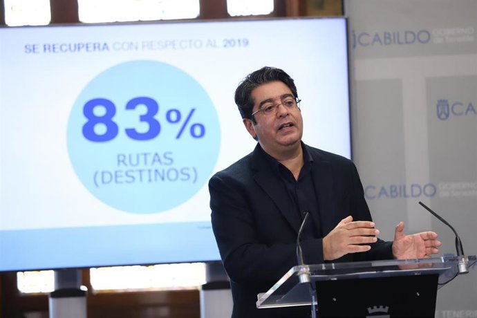 El presidente del Cabildo de Tenerife, Pedro Martín