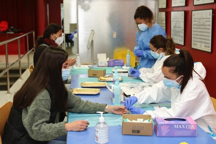 Cribado masivo en el campus Catalunya de la Universitat Rovira i Virgili (URV) de Tarragona, durante el mes de abril del 2021.