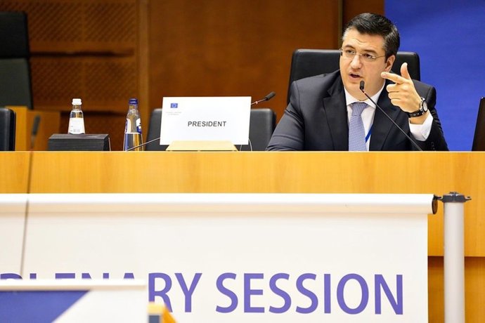 Archivo - El presidente del Comité de las Regiones de la UE, Apostolos Tzitzikostas, durante la 139 sesión plenaria del Comité Europeo de las Regiones celebrada en Bruselas, (Bélgica), a 30 de junio de 2020.