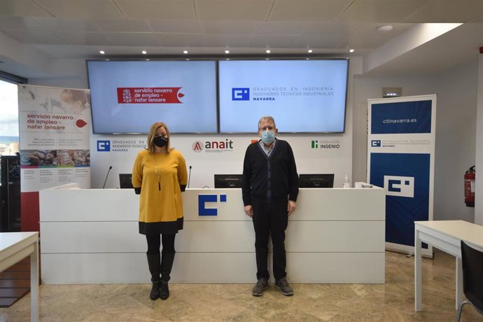 Mirian Martón, gerente del SNE, y  Luis Maestu Martínez, decano de CITI Navarra