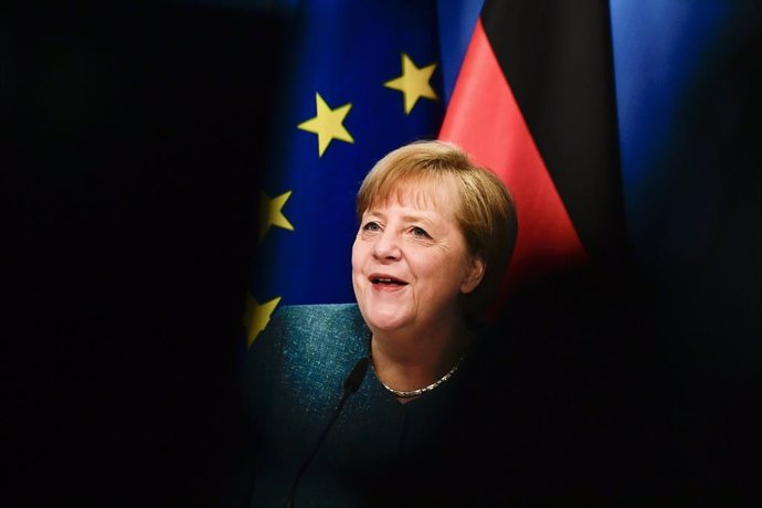 07 May 2021, Berlin: German Chancellor Angela Merkel takes part in a digital discussion on the Youth Policy Days at the Federal Chancellery. Photo: Tobias Schwarz/AFP Pool/dpa