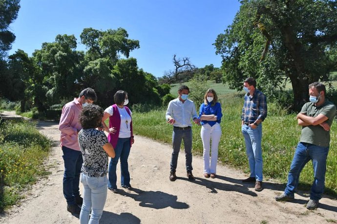 Daniel Sánchez visita la Sierra de Cádiz.