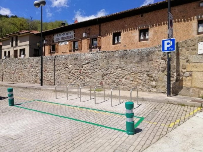 Aparcamiento de bicicletas en el monasterio de Yuso