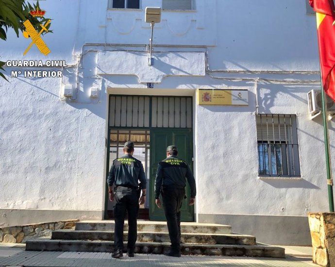 Dependencias de la Guardia Civil en Los Santos de Maimona.