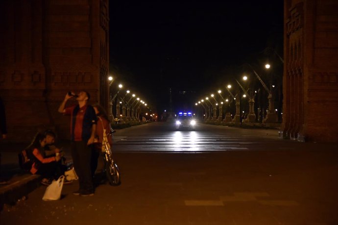 L'Arc de Triomf de la ciutat de Barcelona, durant les últimes hores amb l'estat d'alarma en vigor, a 8 de maig de 2021, a Barcelona, Catalunya (Espanya)