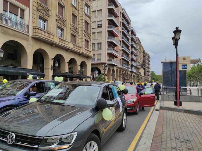 Caravana de vehículos de PIR LA RIOJA