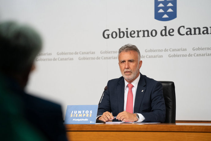 El presidente de Canarias, Ángel Víctor Torres