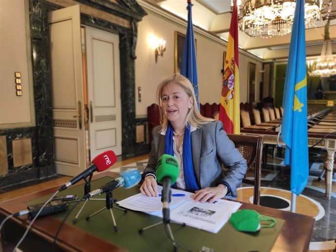 La portavoz de Vox en el Ayuntamiento de Oviedo, Cristina Coto.