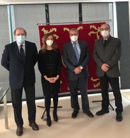 Reunión de los miembros del Consejo Consultivo.