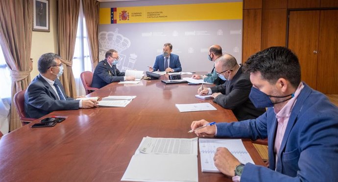 El delegado del Gobierno, Francisco Tierraseca, preside la reunión del CECOR.