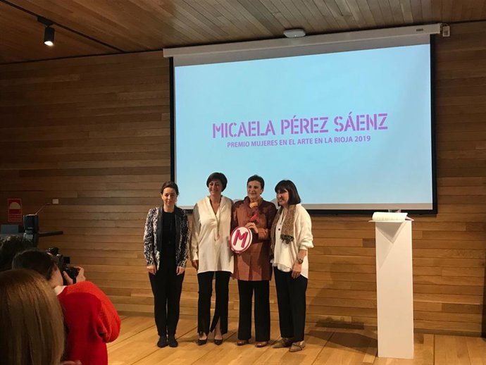 Archivo - Micaela Pérez, premio 'Mujeres en el Arte de La Rioja 2019'