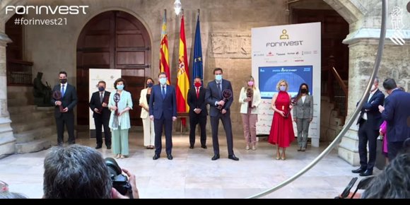 1. Forinvest destaca el trabajo de la banca y las aseguradoras para dar servicio en pandemia y su papel en la recuperación
