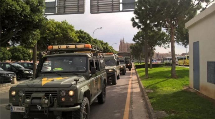 Vehículo de la UME.