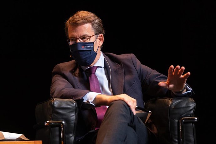 Feijóo participa en el Foro Diálogos Gallaecia.