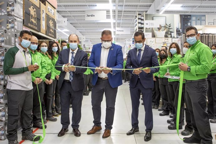 Inauguración  Leroy Merlín en Mérida