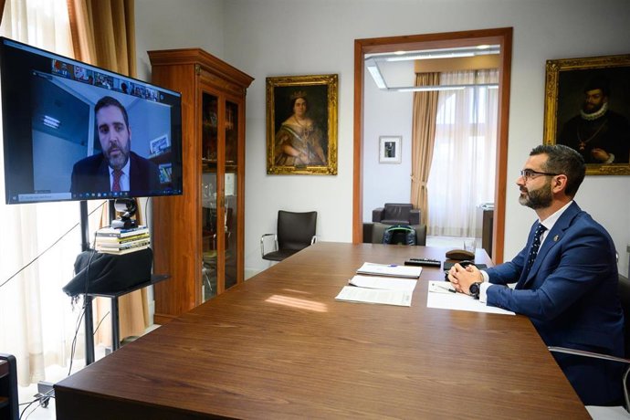 El alcalde preside el pleno ordinario y telemático