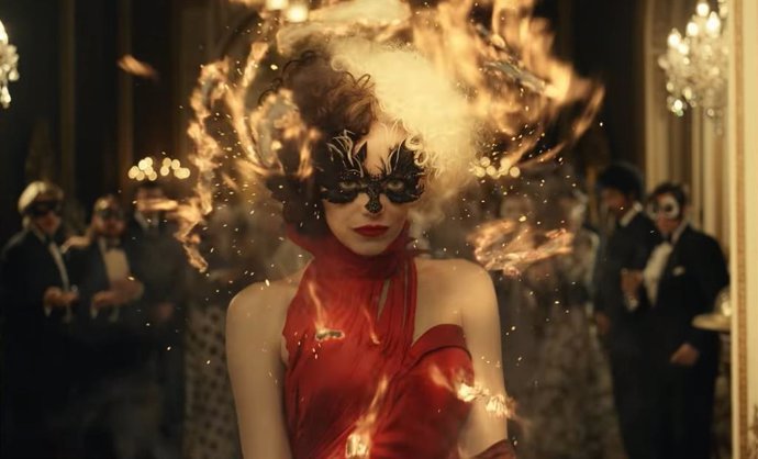 Archivo - Florence + the Machine interpretan Call Me Cruella, el tema principal de la villana de Disney protagoniza por Emma Stone