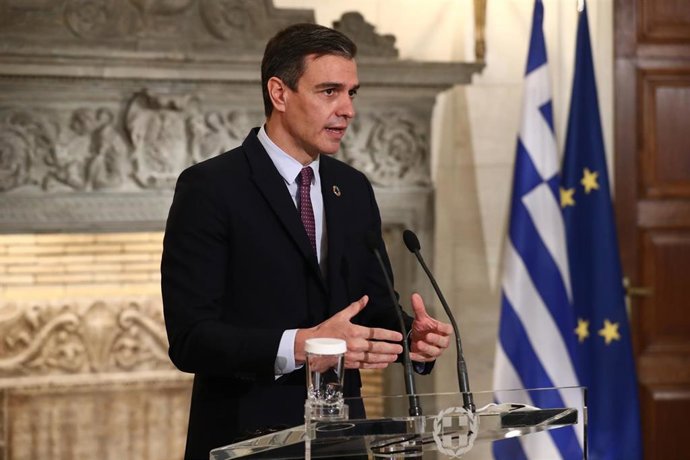 El presidente del Gobierno, Pedro Sánchez, en Atenas (Grecia), tras su reunión con el primer ministro griego, Kyriacos Mitsotakis