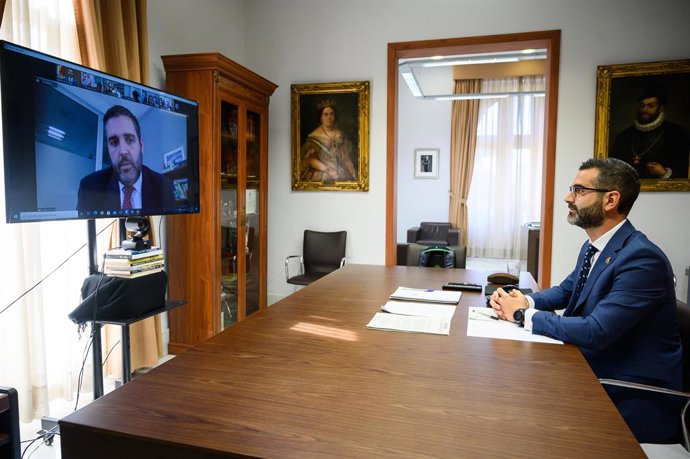 El alcalde preside el pleno ordinario y telemático