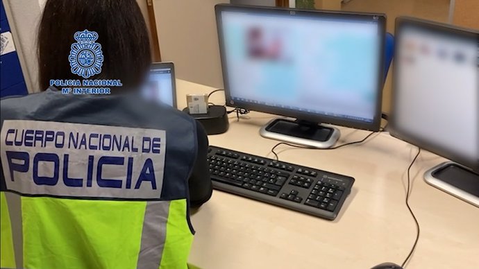 Detenida una mujer que prostituía a menores y ofrecía la virginidad de una niña de 14 años a conocidos