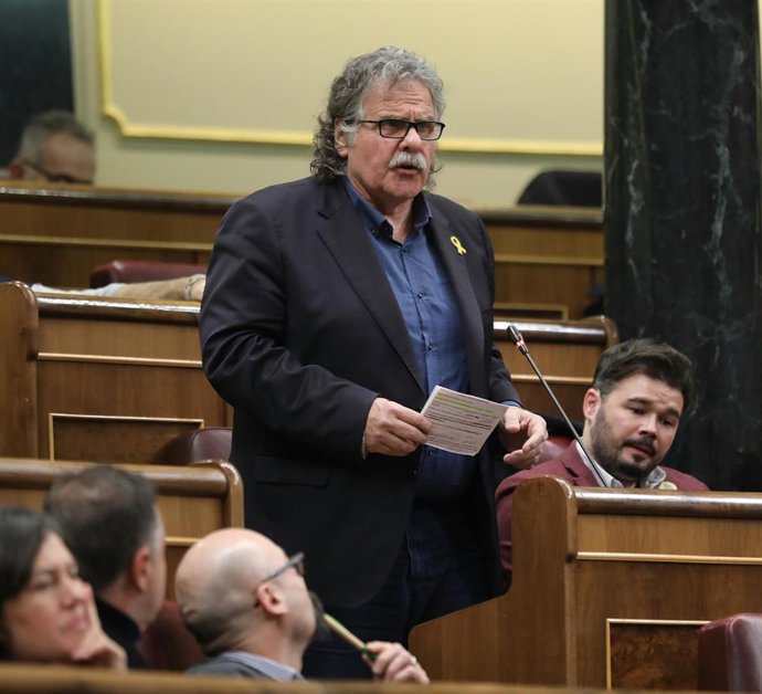 Archivo - El portavoz de Esquerra Republicana per Catalunya en el Congreso de los Diputados, Joan Tard, interviene desde su escaño en un pleno. JOAN TARDA. Foto de archivo