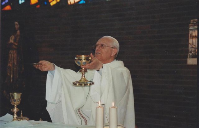 José Luis Gago, durante una misa.