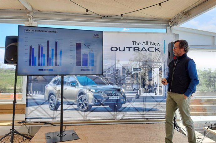 El director general de Subaru en España, Carlos Olaso.