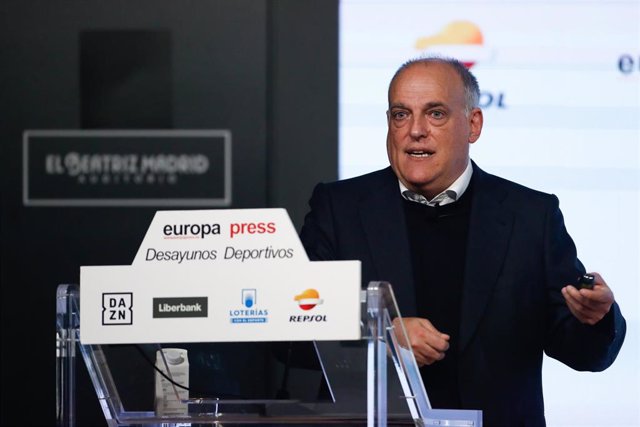 Javier Tebas, presidente de LaLiga, durante su intervención en los 'Desayunos Deportivos' de Europa Press