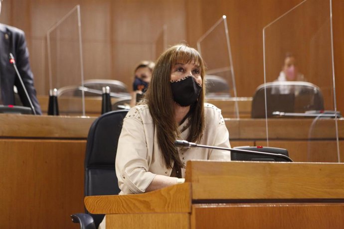 Archivo - La consejera de Sanidad, Sira Repollés.