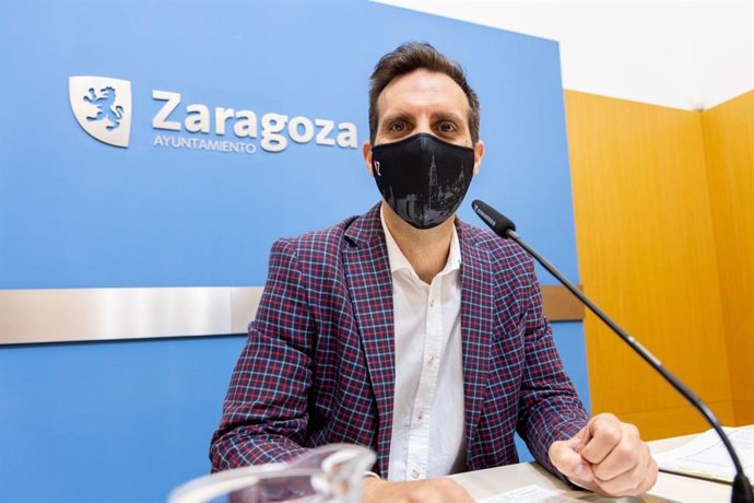 El consejero de Participación y Relación con los Ciudadanos del Ayuntamiento de Zaragoza, Javier Rodrigo.