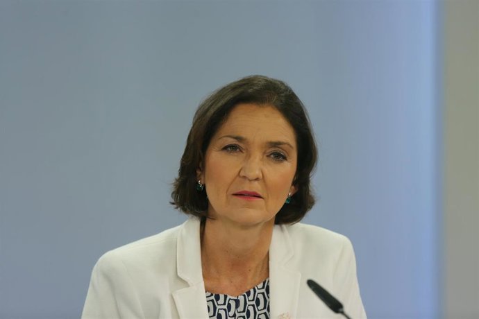 La ministra de Industria, Comercio y Turismo, Reyes Maroto, en una rueda de prensa posterior al Consejo de Ministros celebrado en Moncloa, a 11 de mayo de 2021, en Madrid (España).