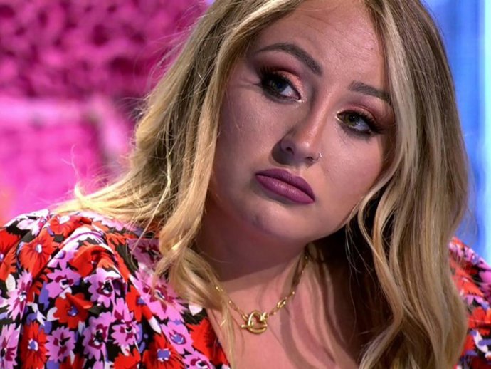 Rocío Flores, en el plató de 'Supervivientes'