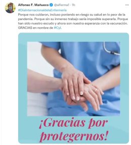 Pantallazo del tuit del presidente de la Junta en el Día Internacional de la Enfermería