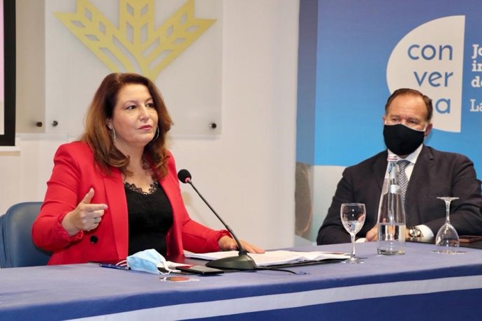 La consejera de Agricultura, Carmen Crespo, en un acto en Huelva.