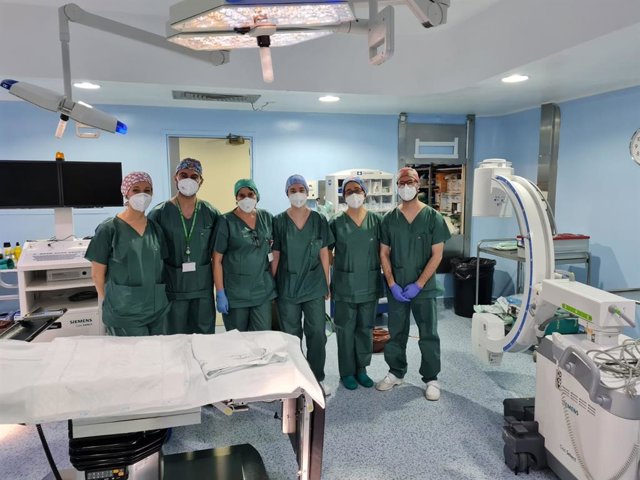 Equipo del Hospital de Úbeda que ha realizado la intervención.