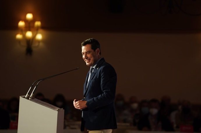 El presidente de la Junta, Juanma Moreno, en Antequera (Málaga)