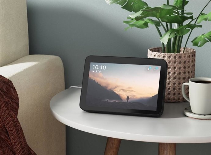 Echo Show 8