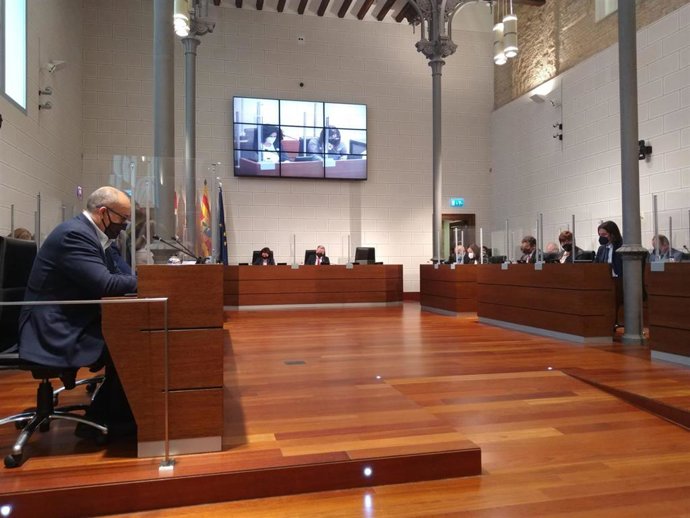 Primer pleno presencial de la DPZ tras el estado de alarma.