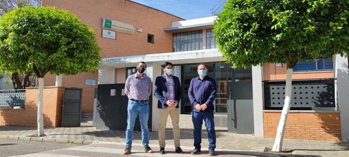 Sánchez, en su visita al IES Jacaranda