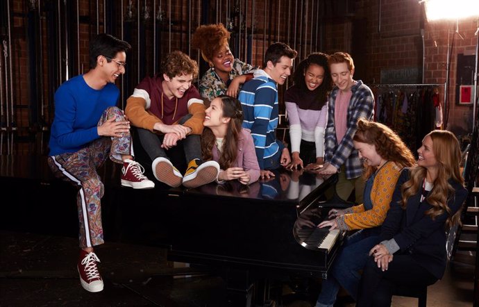 Archivo - La temporada 2 de High School Musical: El musical: La serie llega a Disney+ con homenaje a La bella y la bestia